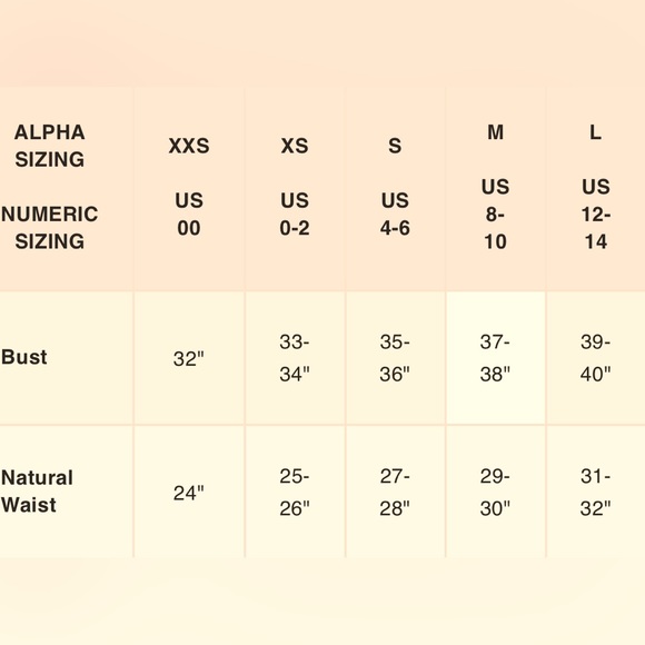 Silk Floral Blouse NWT - Picture 3 of 5